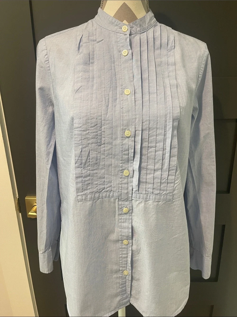 J.Crew Pleated Classic Cotton Button Down Shirt In Light Blue Size M - Picture 1 of 7